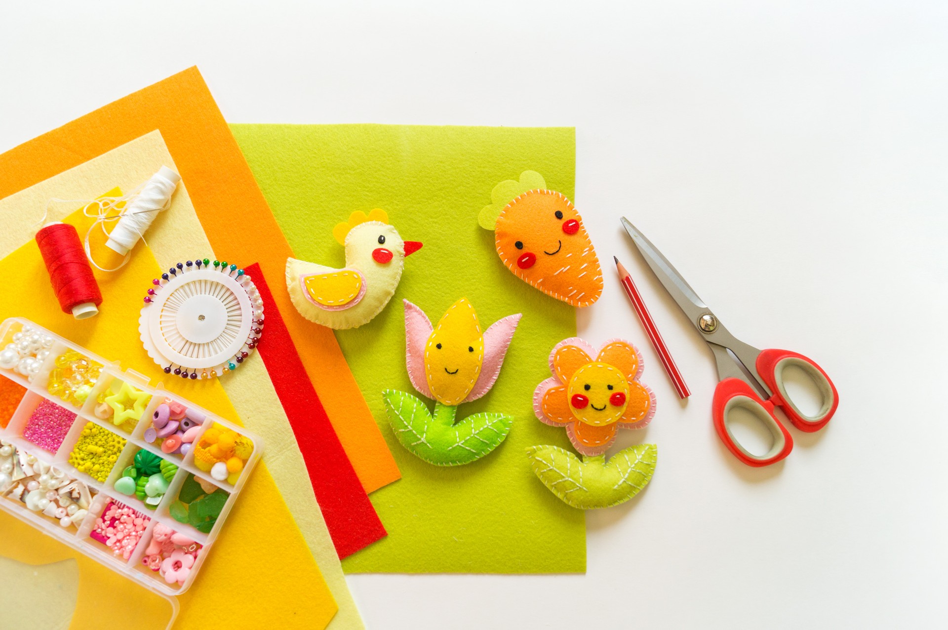 Chicken flower and felt carrots. Craft children's art.